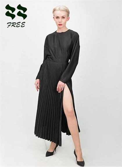 Long Sleeve Pleated Midi Dress